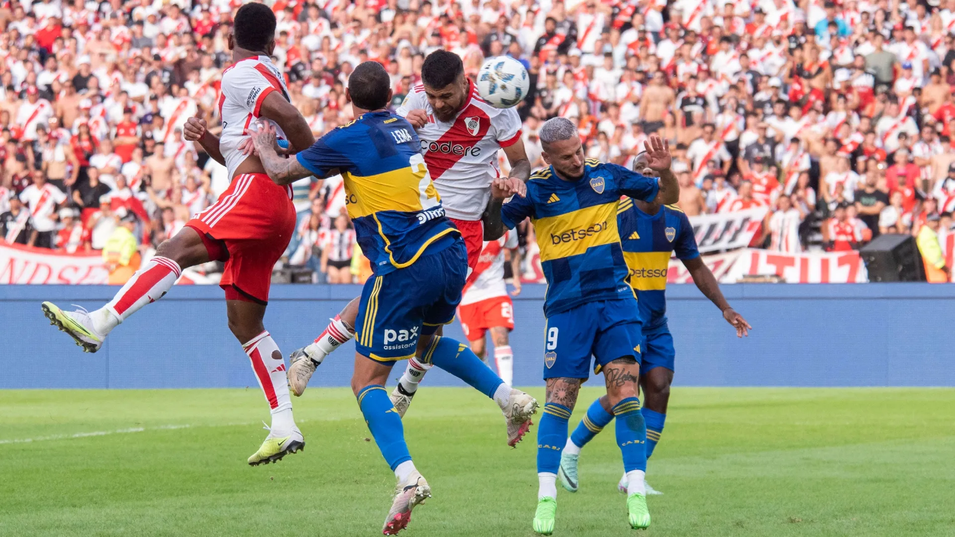 Qué periodistas relatan el Boca-River de este sábado, por la Liga Profesional 2024