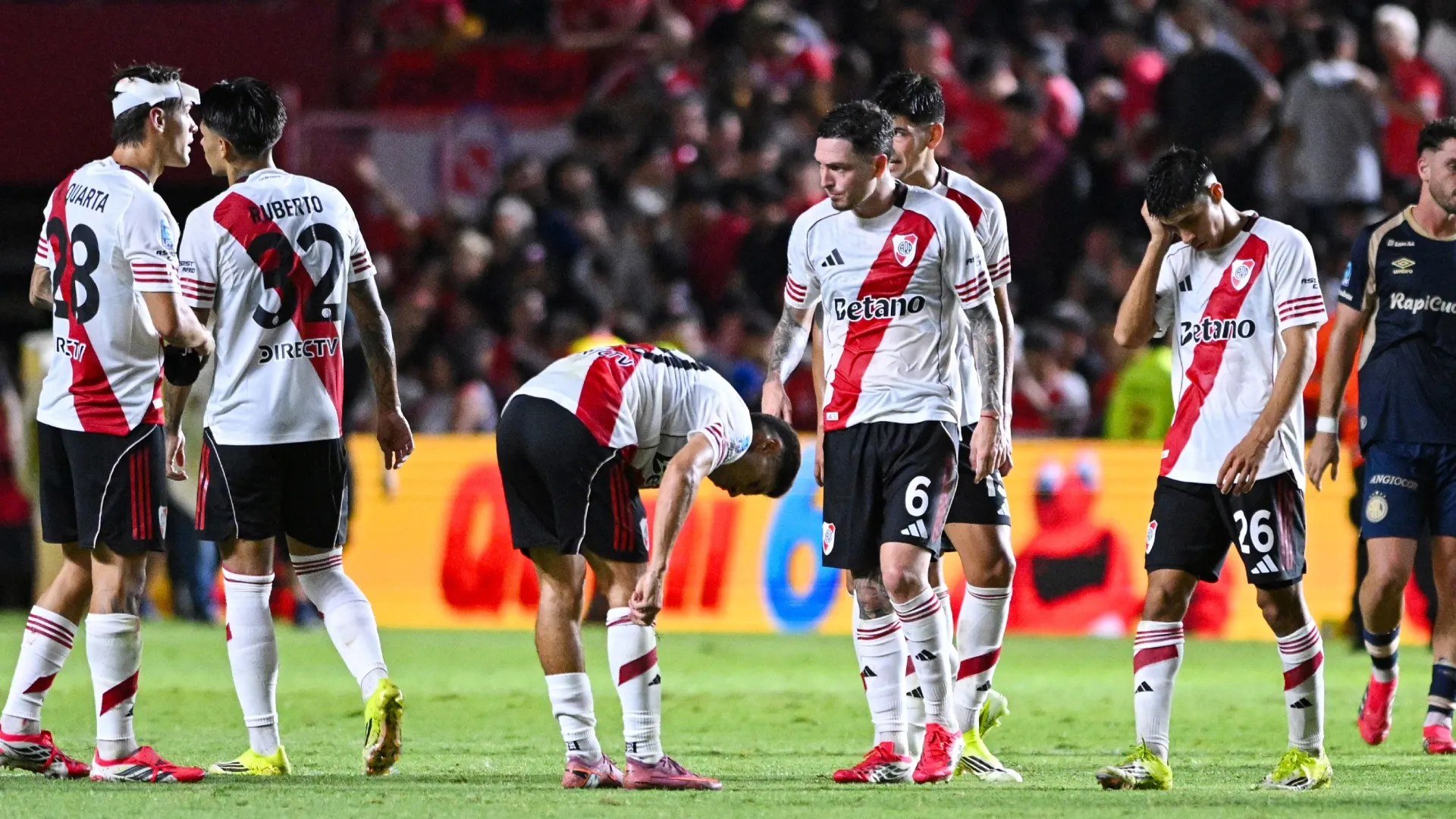 Atento, Boca: Juanfer Quintero y Fausto Vera son baja en River para el Superclásico