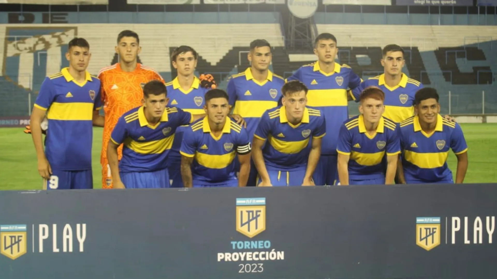 Ibarra apuesta por los pibes: ¿quiénes son los 2 juveniles que concentran vs. Platense?