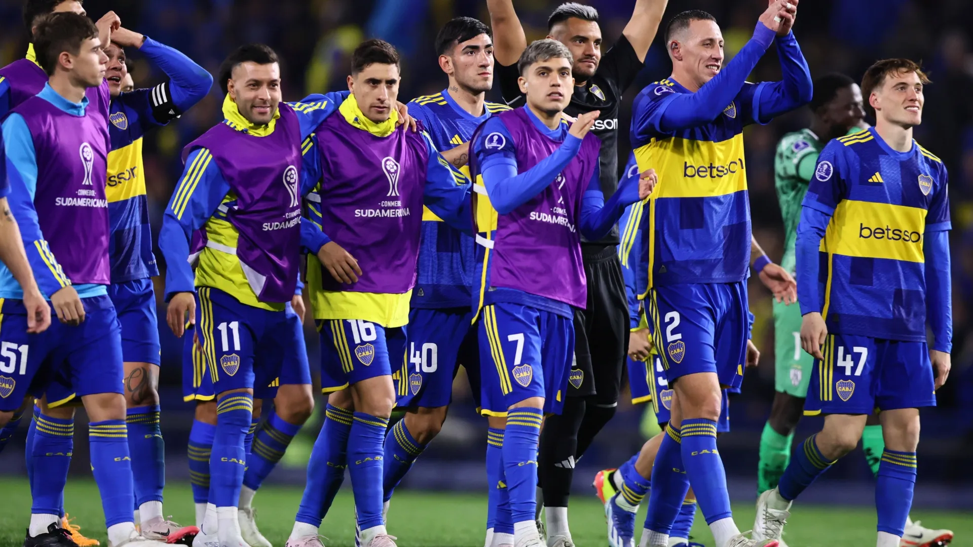 Buscan irse de Boca: Vicente Taborda y Norberto Briasco no jugaron ni un minuto por Copa Sudamericana