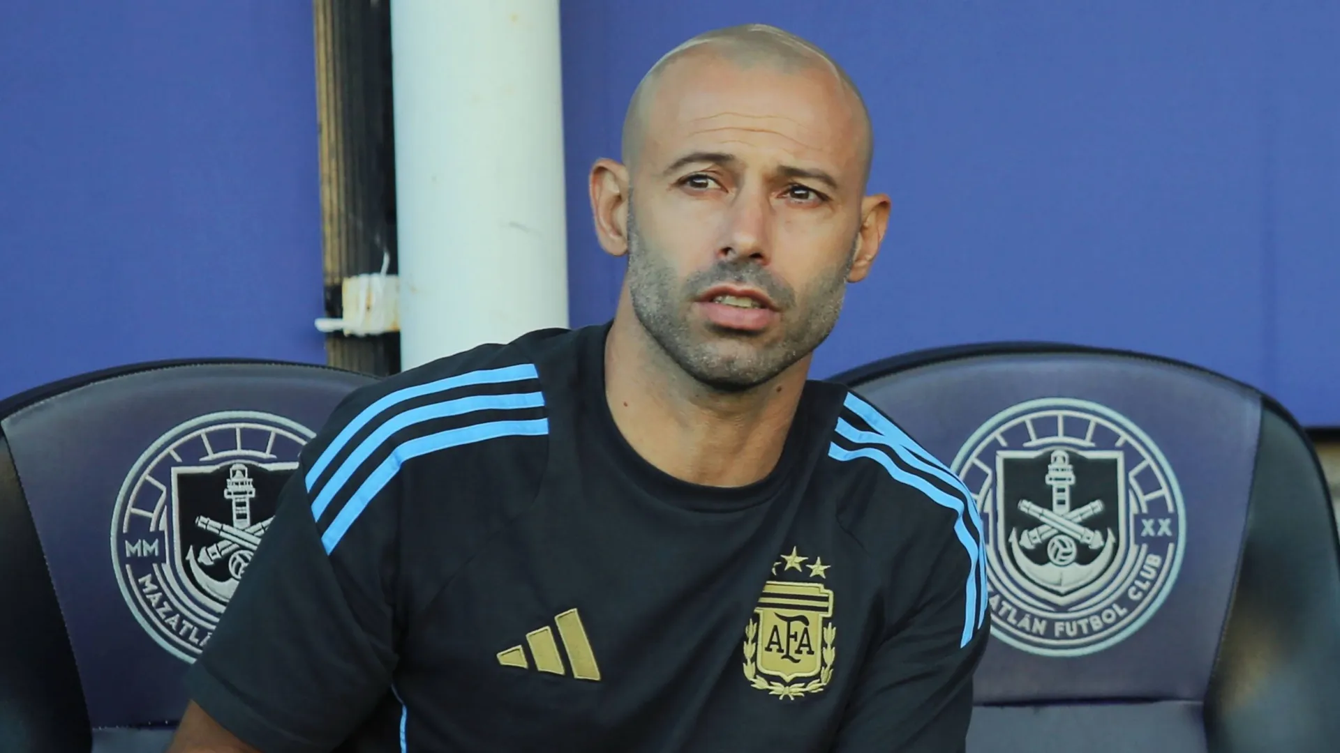 La frase de Mascherano tras la polémica de Batista sobre Messi y Riquelme