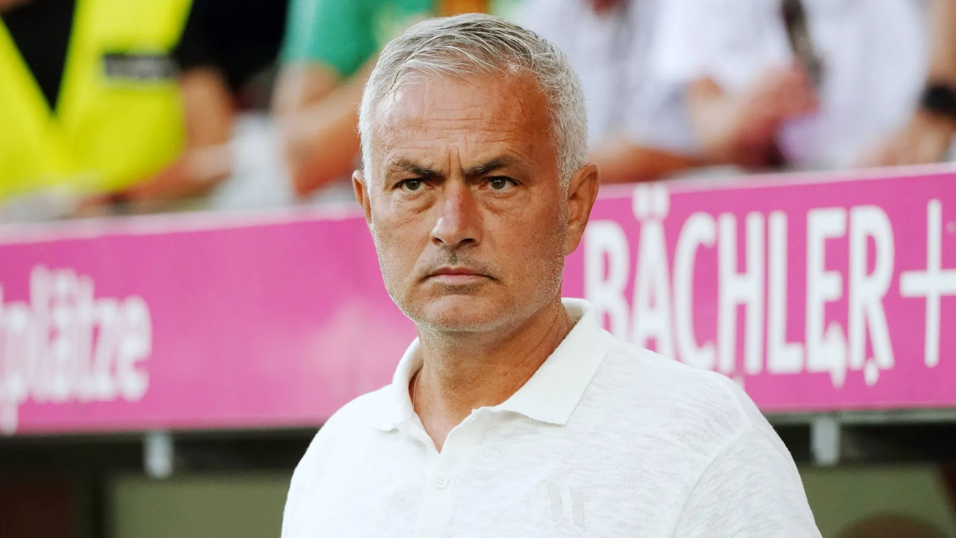 Mercado de pases 2024: José Mourinho quiere a Cristian Medina para su equipo actual