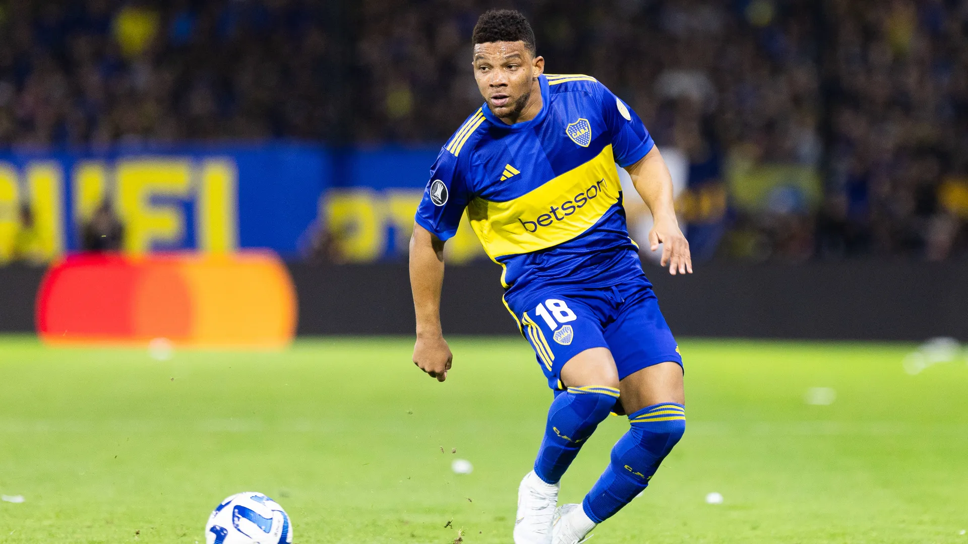 Frank Fabra será titular contra Fortaleza en Brasil