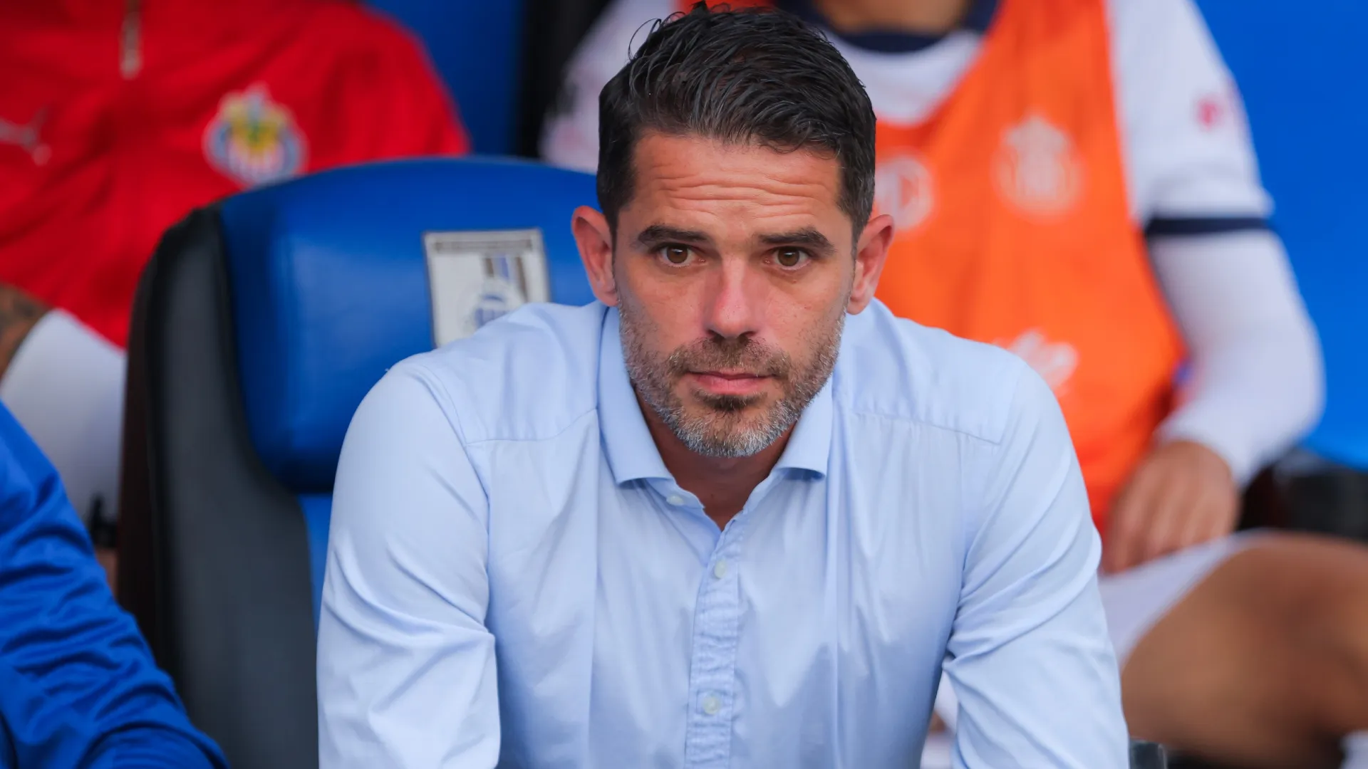 Tensión en Chivas tras la salida de Fernando Gago a Boca: "Que salga a dar la cara"