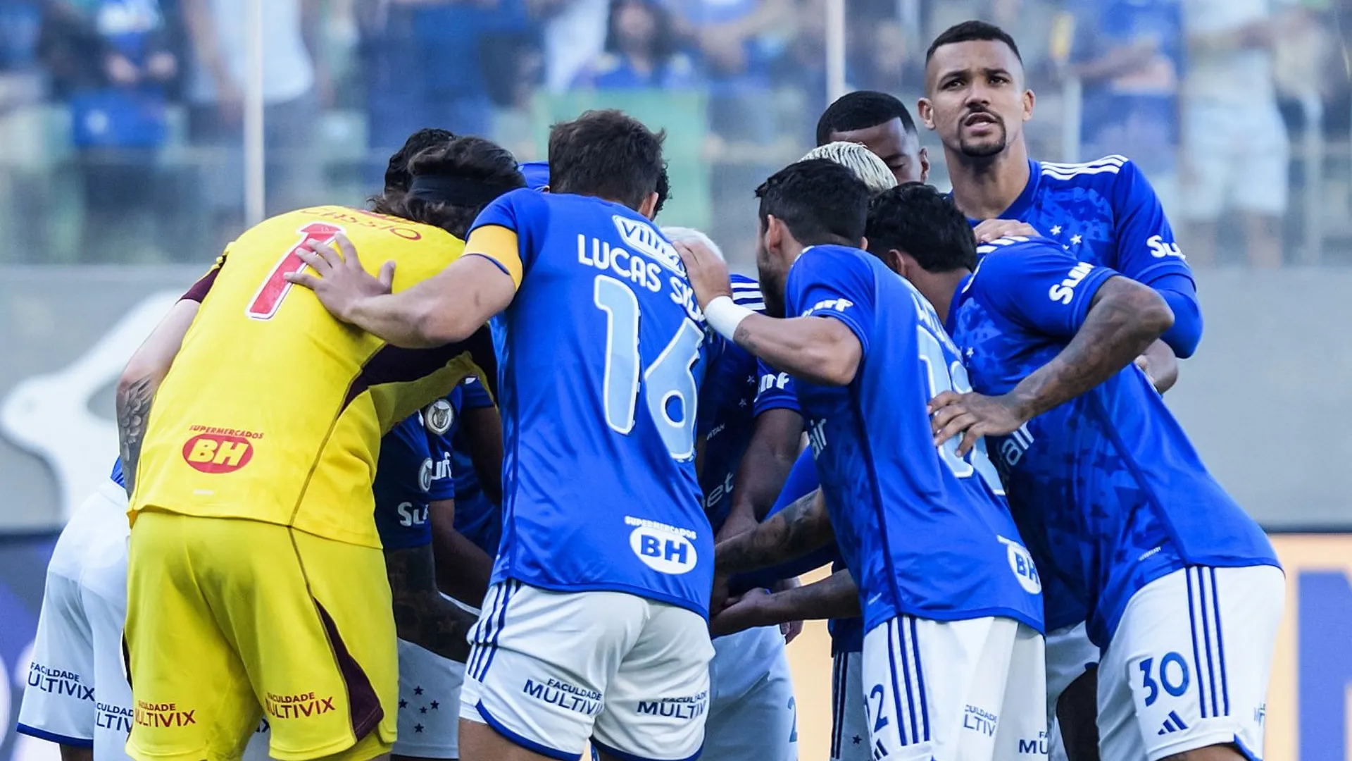 Será rival: Álvaro Barreal sonó para Boca en enero, terminó en Cruzeiro y marcó un golazo viral