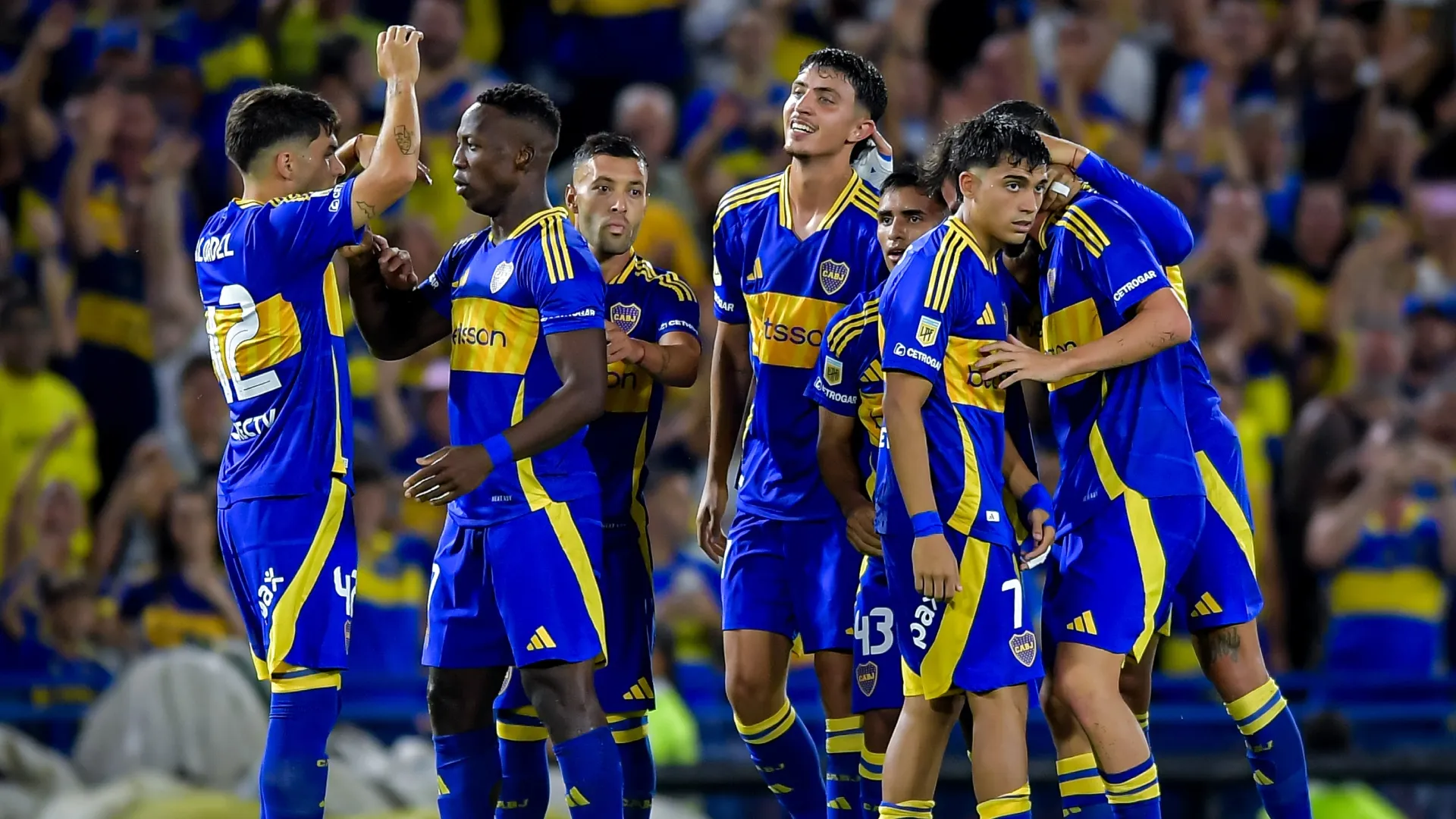 Un caso rarísimo: Figal no juega hace seis meses en Boca y podría ser titular ante Benfica