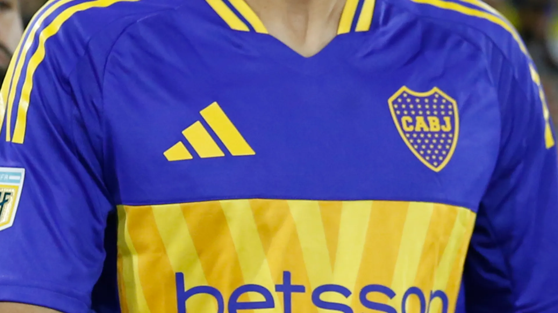 Boca cerró a su nuevo sponsor