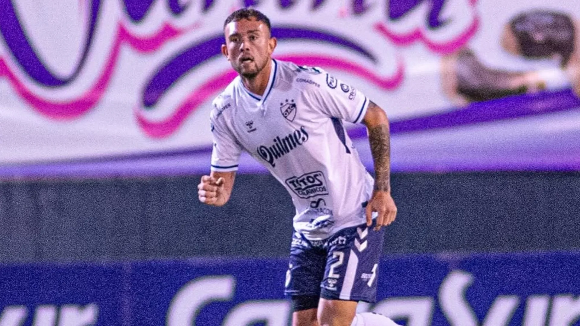 Qué es de la vida del Pola Aranda: el defensor debería volver a Boca, pero está cerca de conseguir nuevo club
