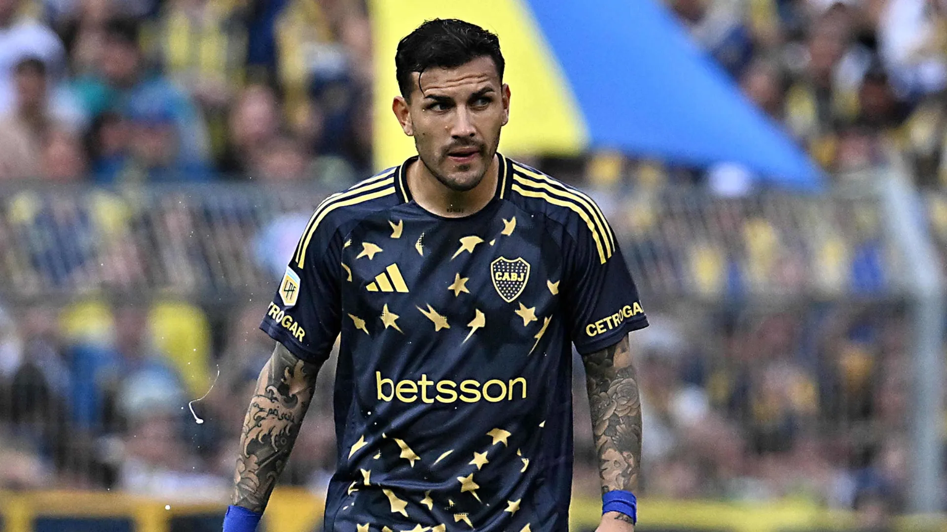 Un jugador de Central Córdoba reveló la forma de marcar a Leandro Paredes en Boca: "No hay que..."