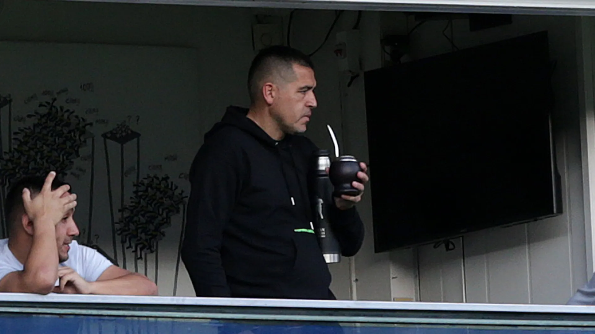 Así es el proyecto futbolístico de Riquelme: los DT que quiere y su idea para el juego del equipo