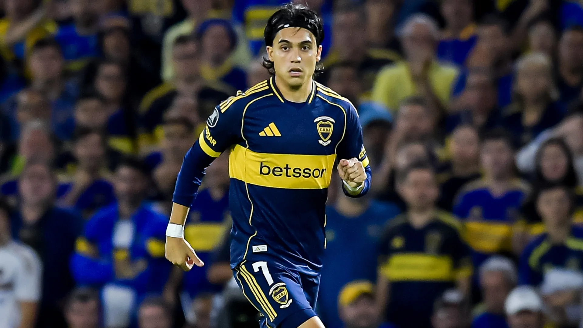 Cómo está la renovación de Zeballos en Boca: las diferencias que existen, la chance de irse en junio y cuánto dinero podría dejarle al club