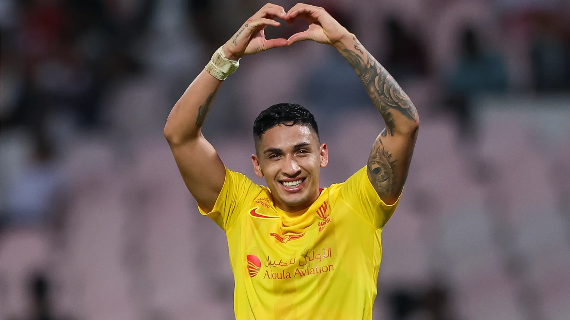 Equi Fernández es pretendido por Bayern Leverkusen