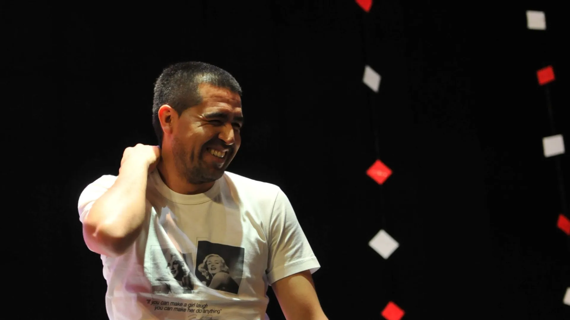 ¿Vuelve a las canchas? La invitación especial de Villarreal a Riquelme, con fecha incluida