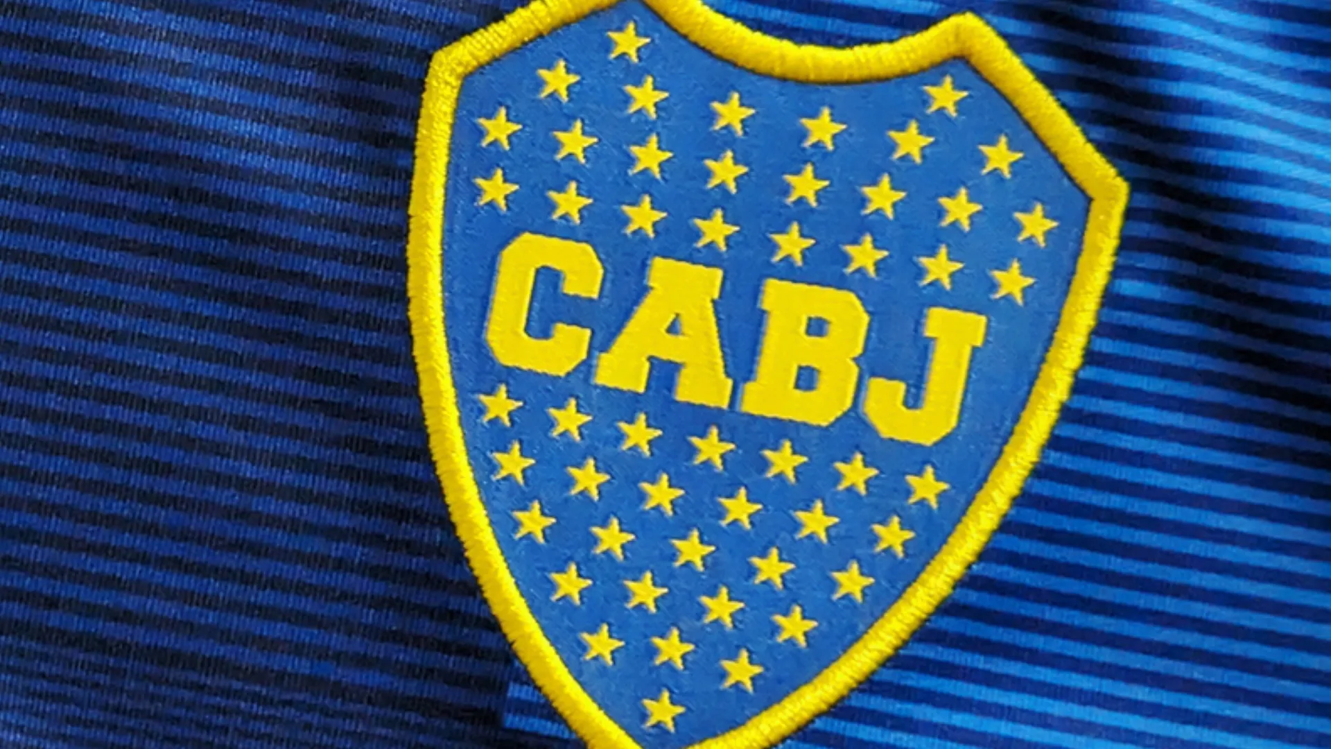 Adidas prepara la reversión de una camiseta histórica de Boca: cuándo se estrenaría