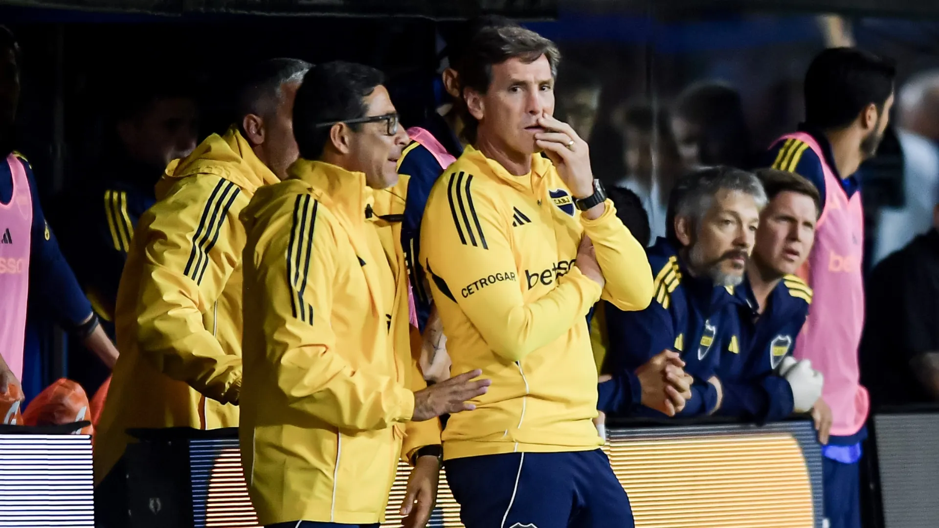 Los dos refuerzos que Boca necesita, según la mirada de Claudio Úbeda y su cuerpo técnico