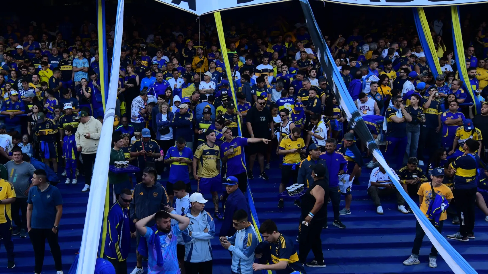 El cantito de la hinchada de Boca a los jugadores ni bien terminó la derrota ante Belgrano