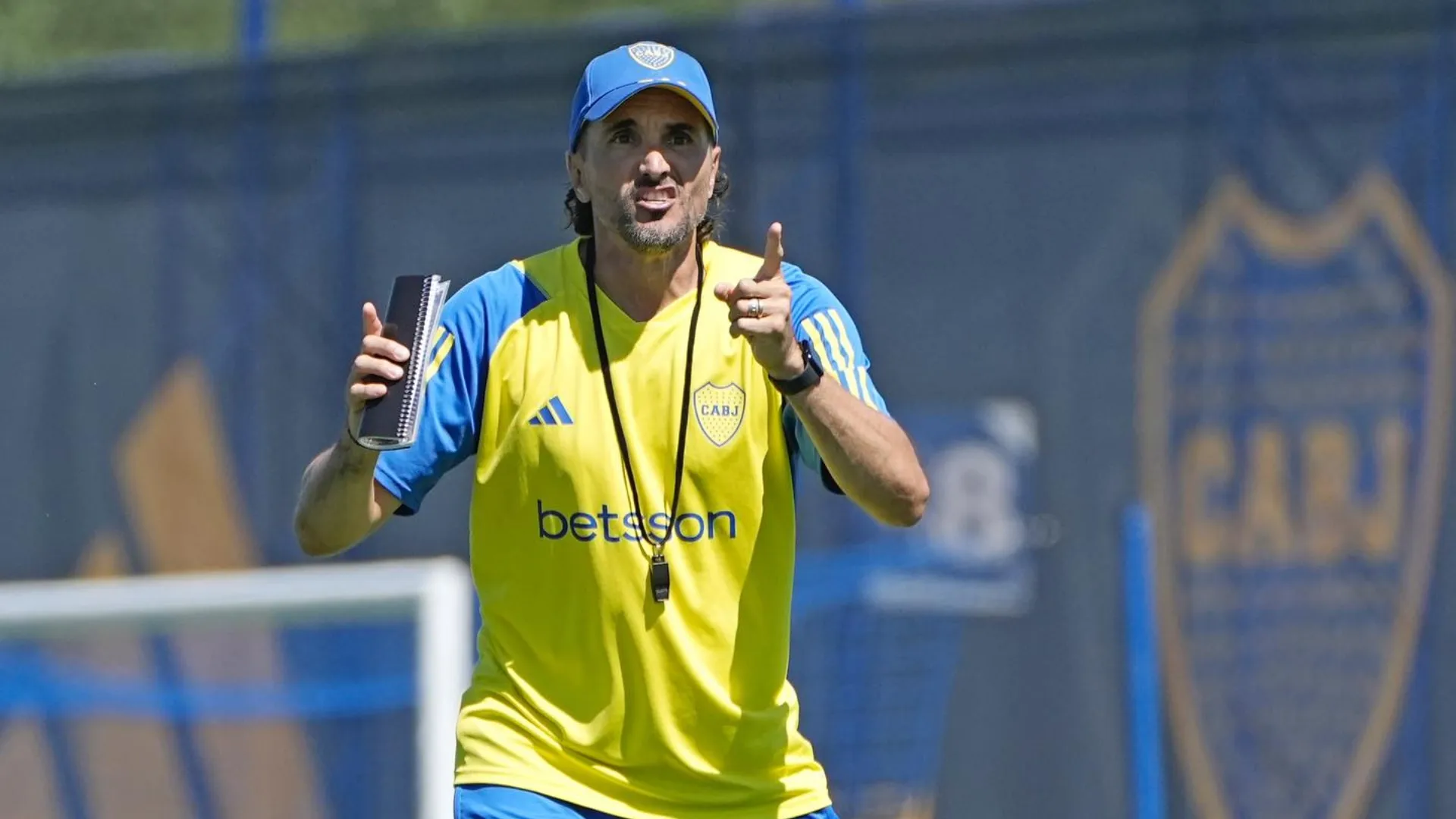 Diego Martínez juega con enganche: el equipo confirmado de Boca para el amistoso ante Talleres