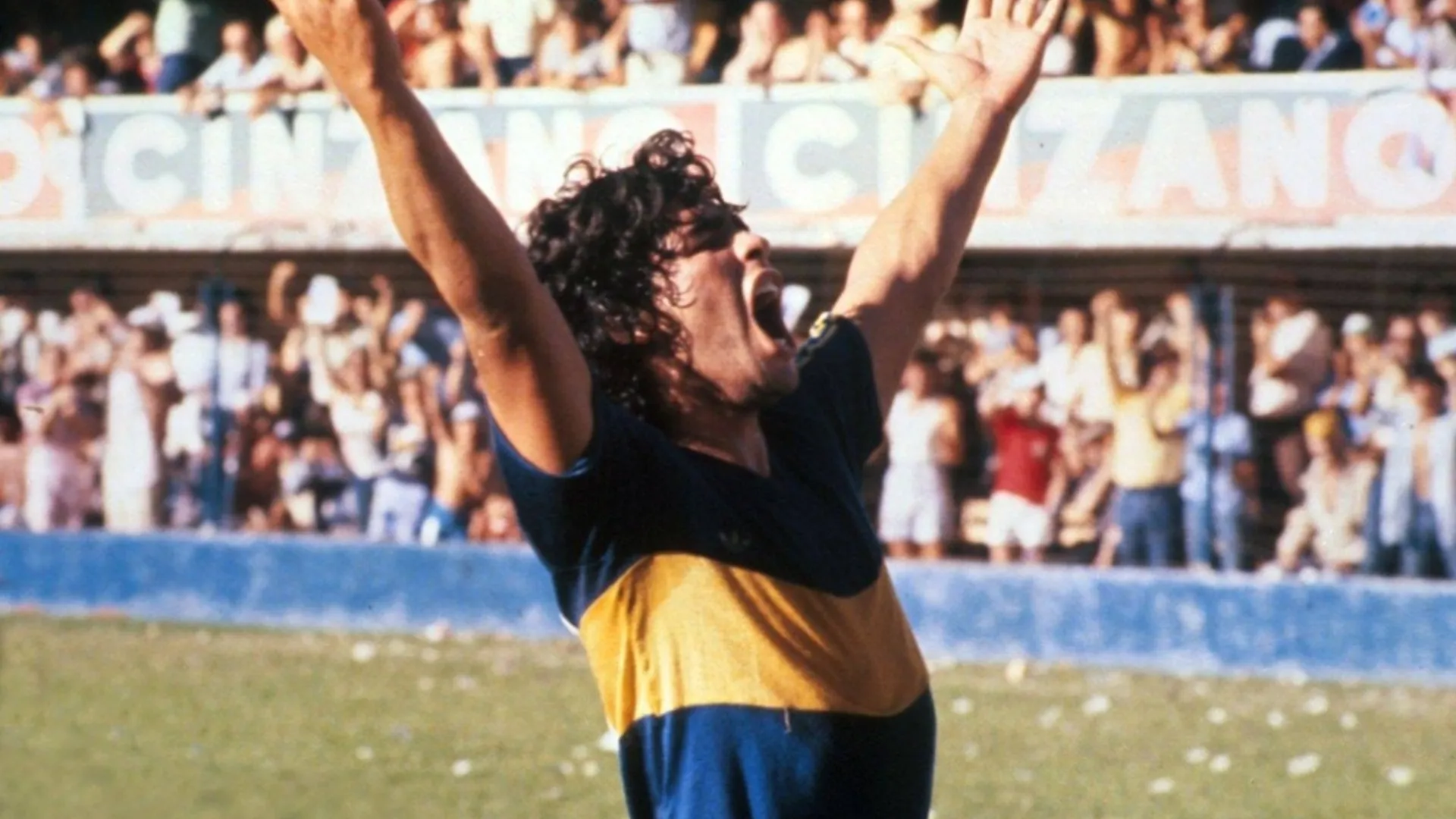 A 42 años del debut de Maradona en Boca: repasá los goles en el inicio de un amor eterno