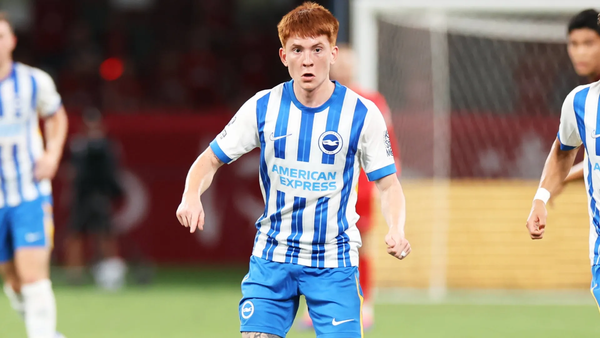La decisión de Brighton que pone en alerta al Colo Barco antes del comienzo de la Premier League