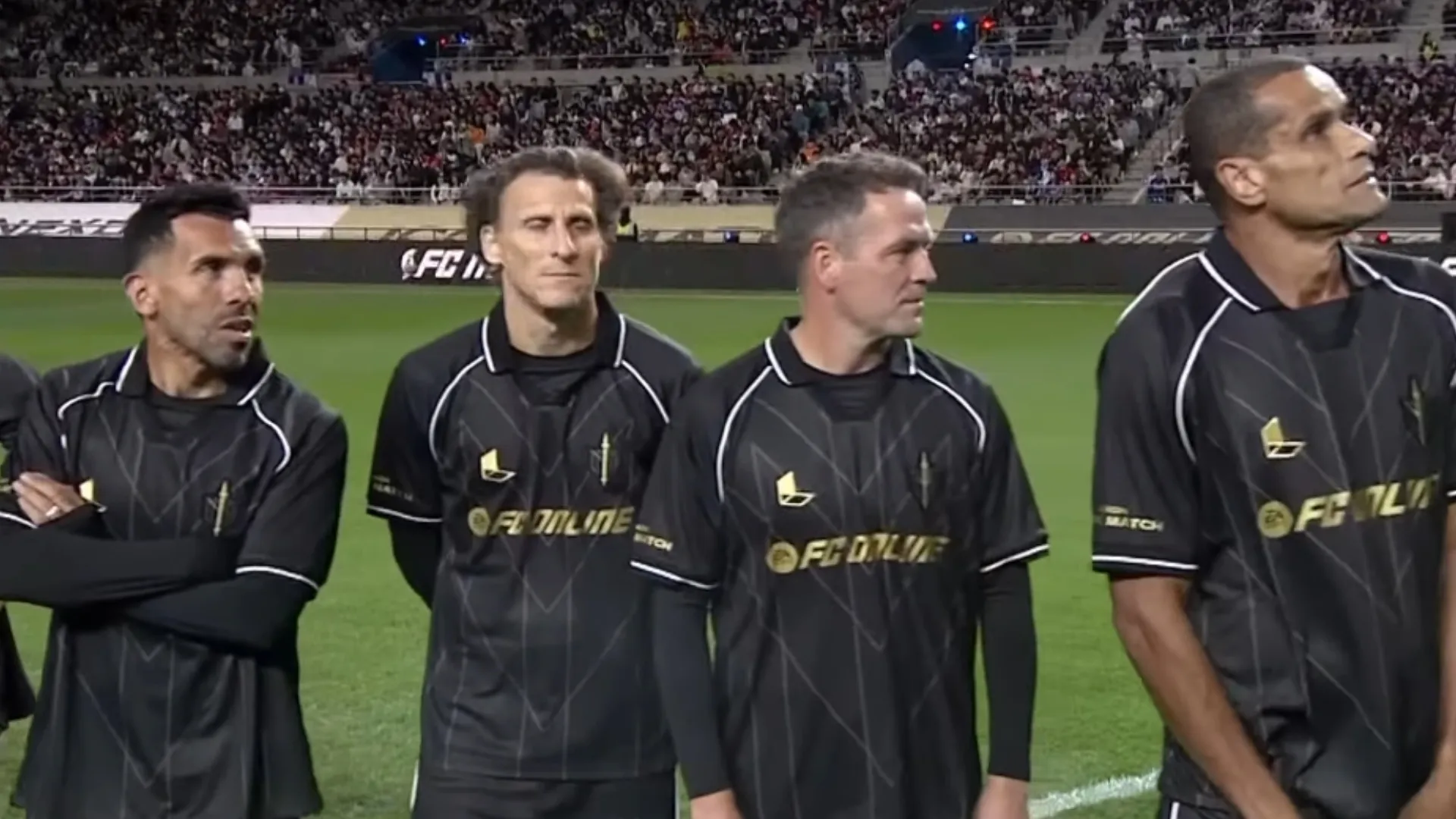 Equipo de lujo: Carlos Tevez jugó con Owen, Del Piero, Forlán y otras leyendas en Corea del Sur