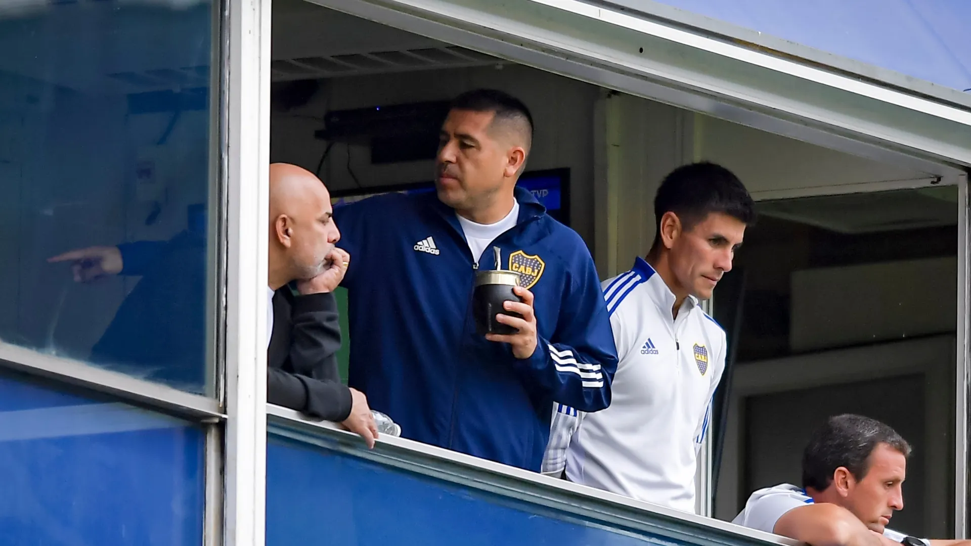 Riquelme confesó cuál es el gran impedimento que le pone su madre: "Si lo hago, me deja de hablar"