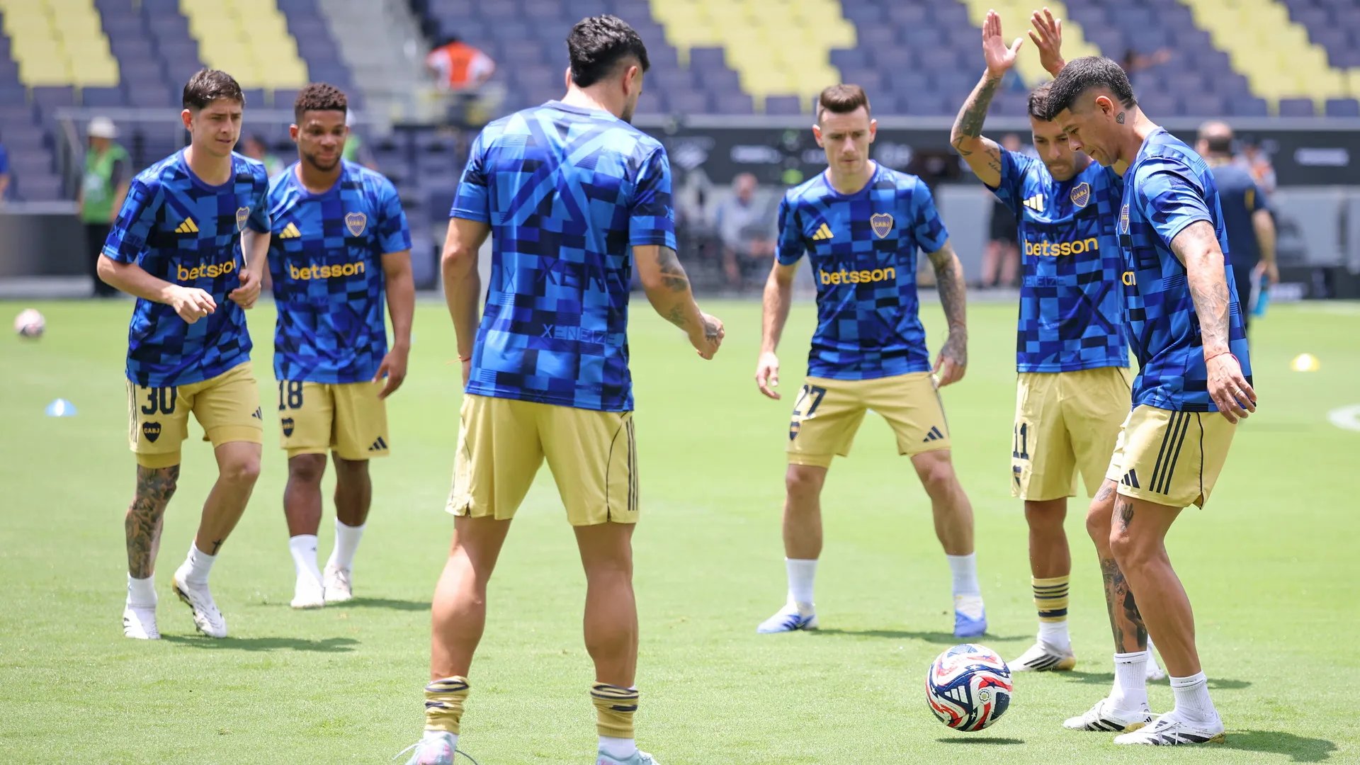 Frank Fabra no se iría de Boca en este mercado de pases