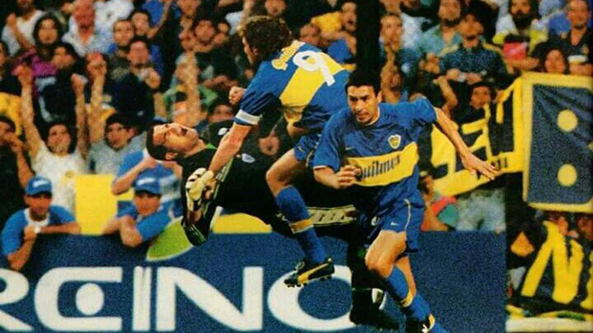 VIDEO | Los momentos picantes entre Palermo y Chilavert en los viejos Boca-Vélez
