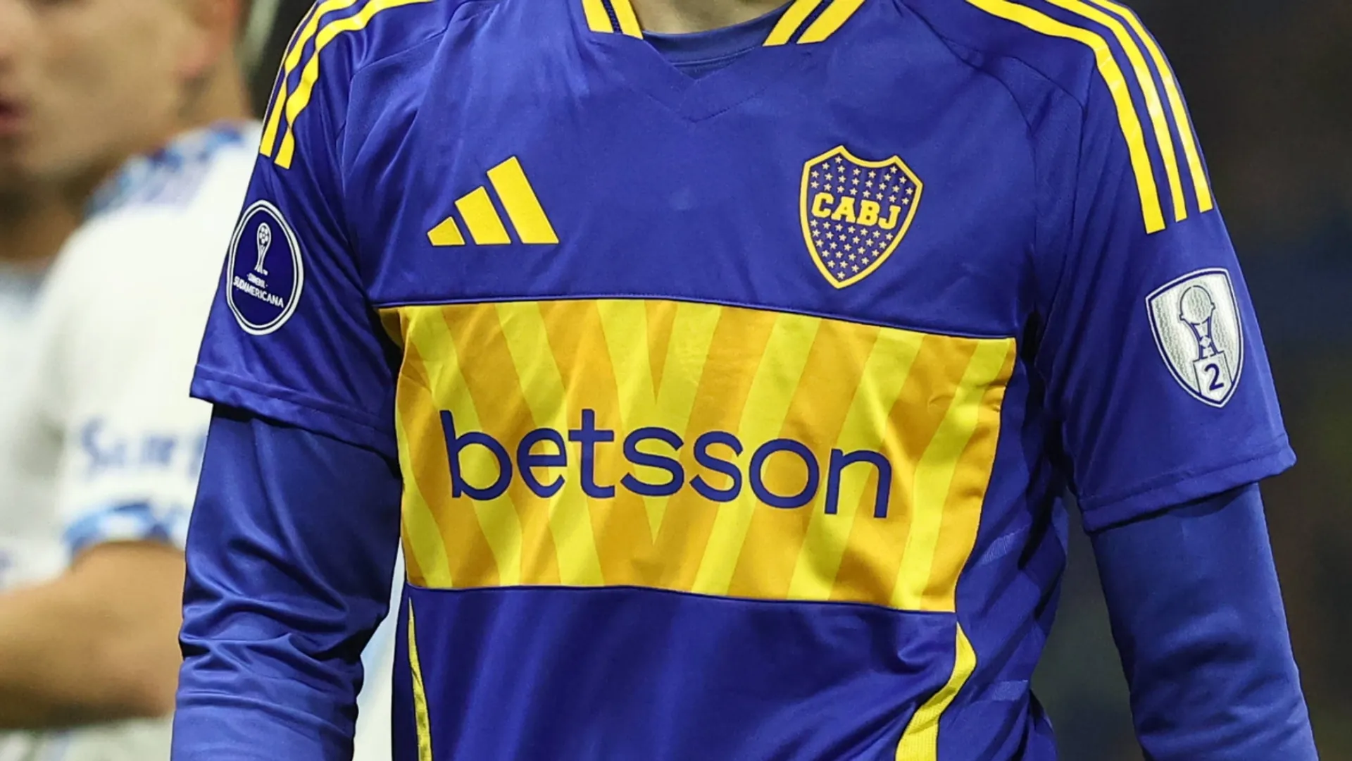 ¿Juega contra San Lorenzo? Aaron Anselmino volvería a ser titular en Boca después de 4 meses