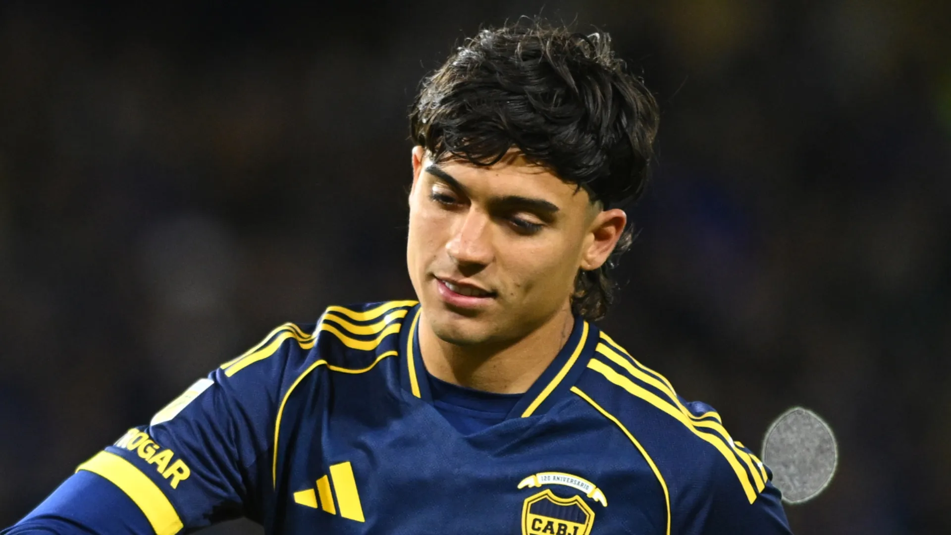 Boca podría apartar a Exequiel Zeballos si no resuelve su futuro antes del segundo semestre