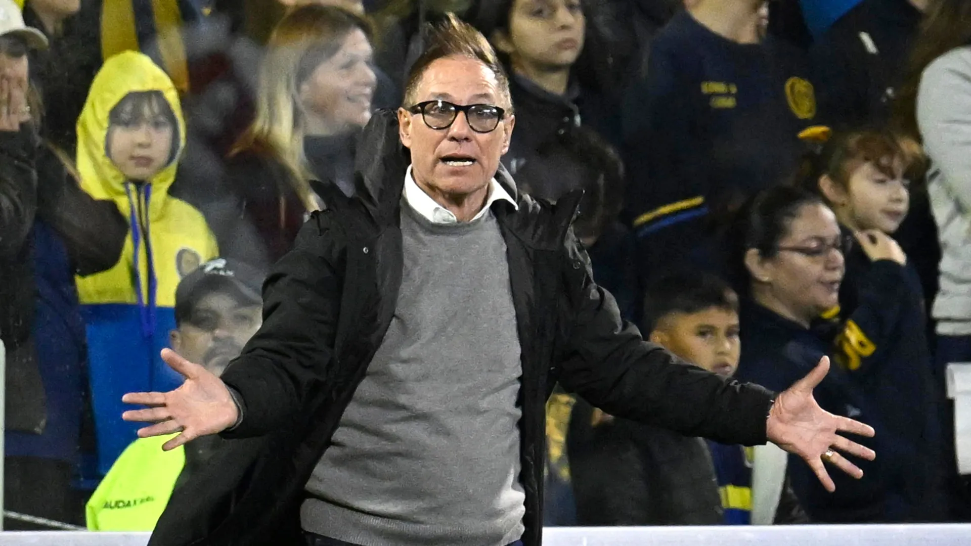 La polémica frase de Ariel Holan sobre Rosario Central: "A la altura de Boca y River"