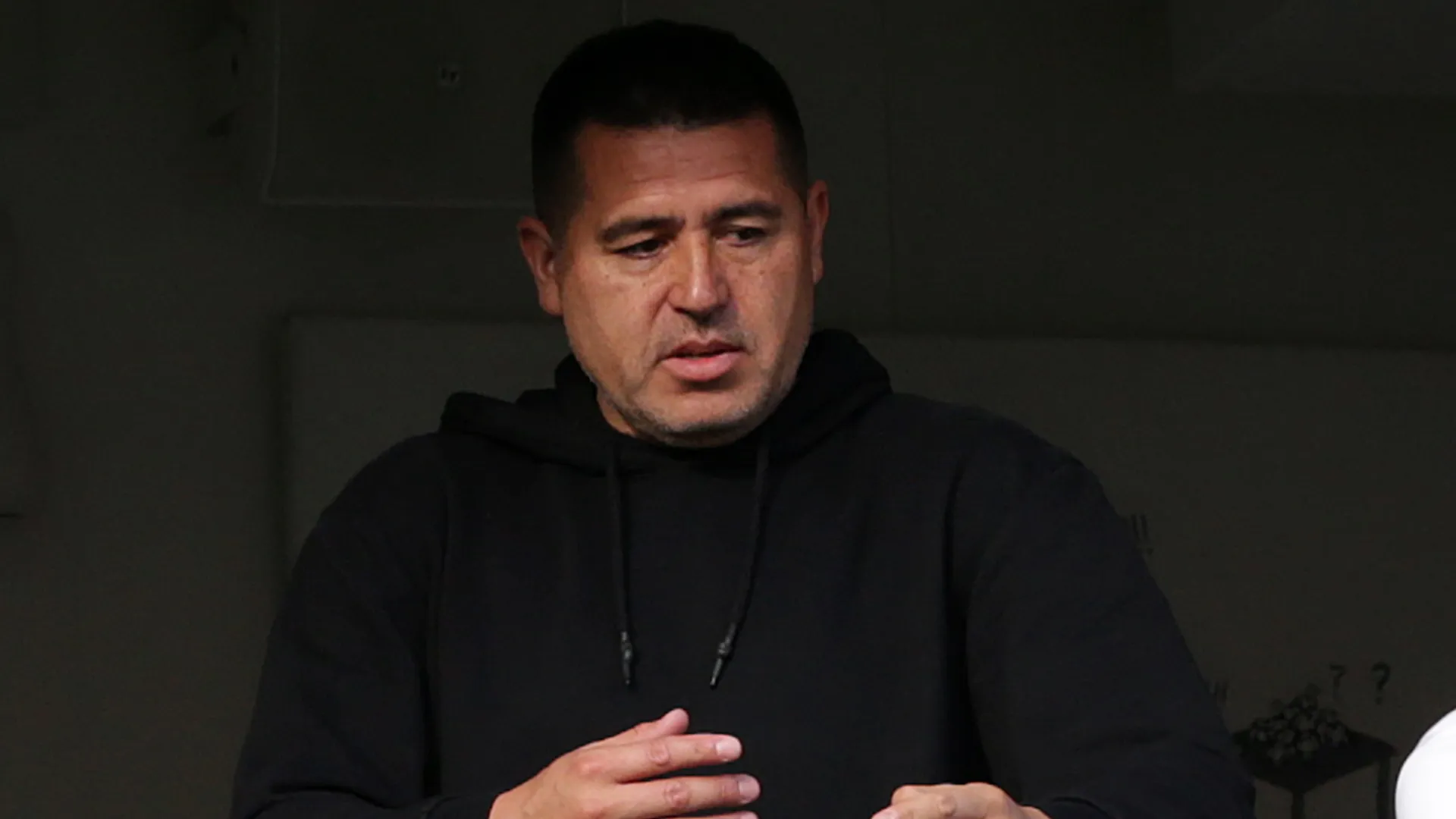 Boca quiere a dos cracks y su club los necesita vender, pero pide una fortuna por ambos