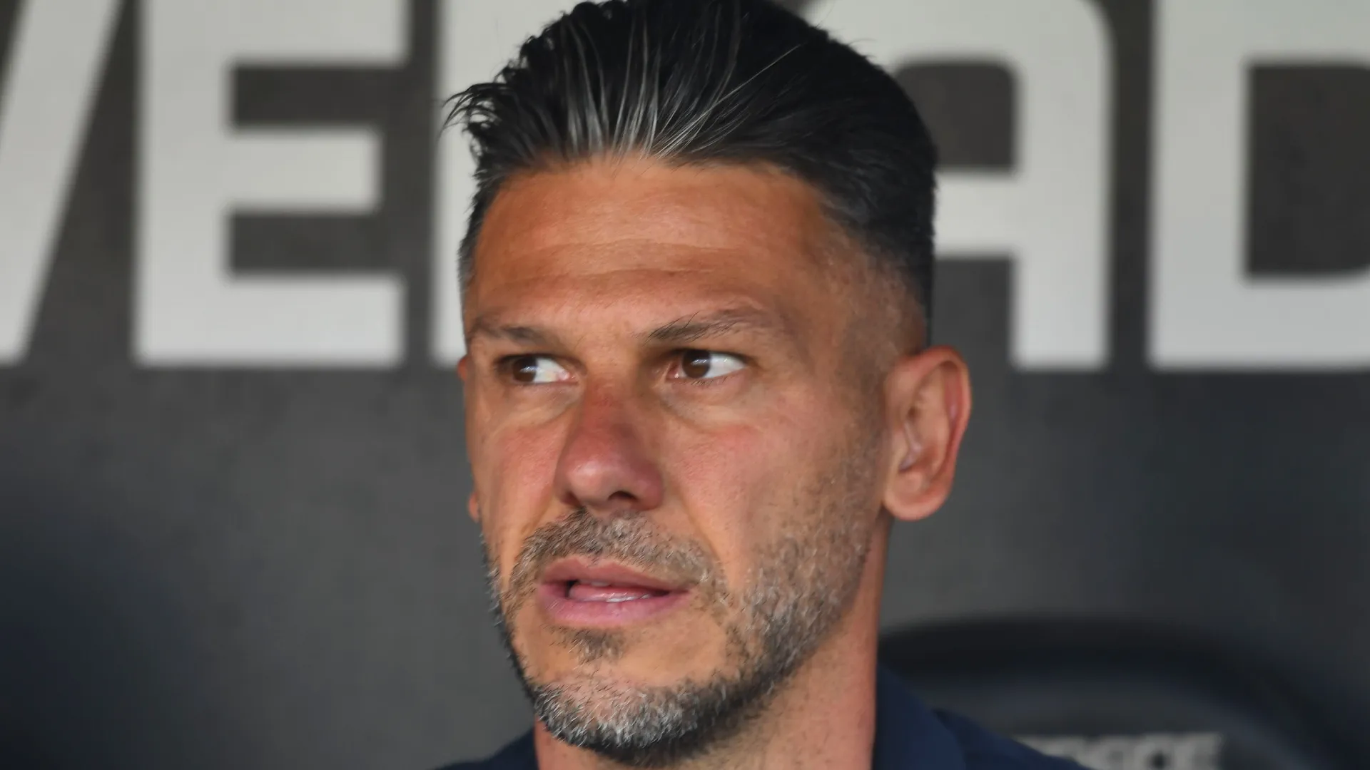 ¿Abre el paraguas? El particular pedido de Martín Demichelis en el entrenamiento de River