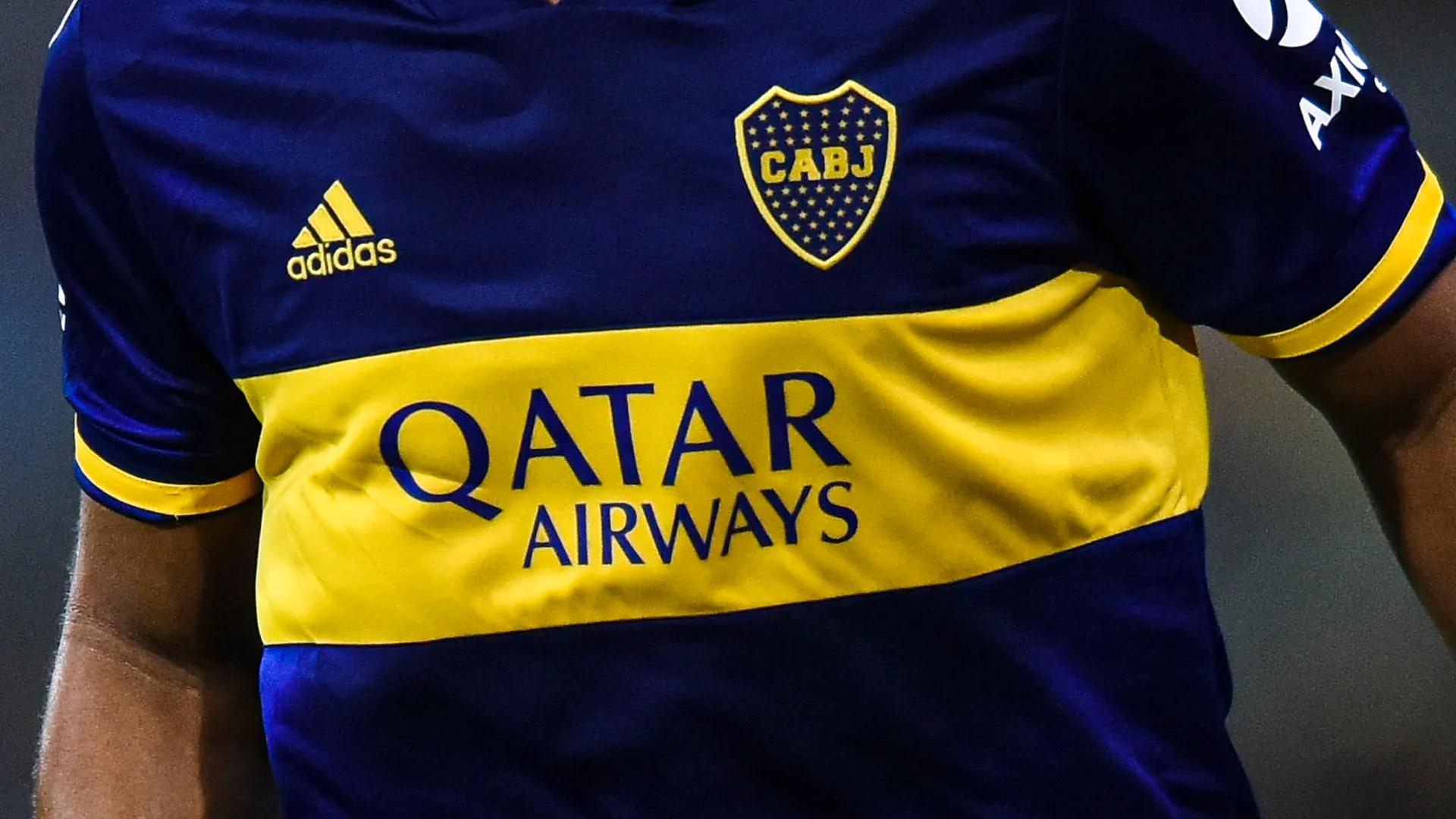 Increíble pero real: un club brasileño estrenó sus nuevas camisetas en homenaje a Boca