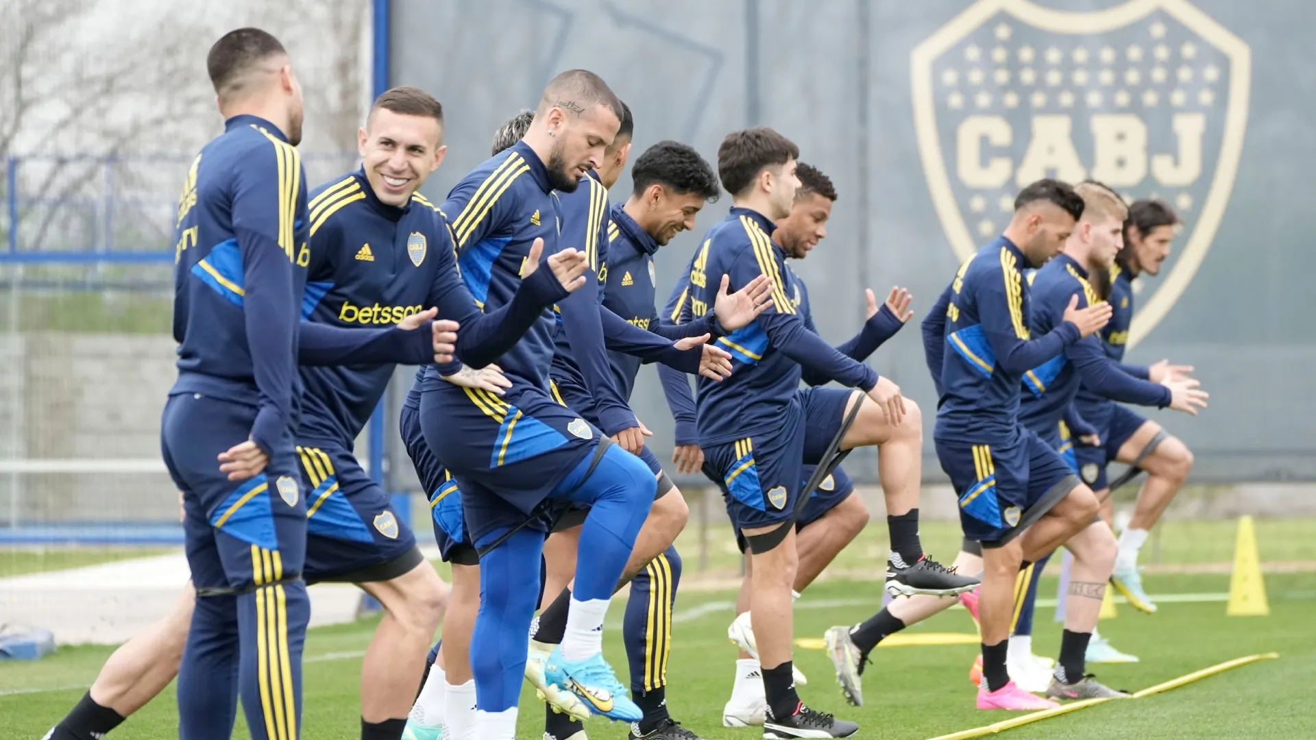 Tras la firma de Langoni, los otros 4 jugadores de Boca que recibirán una oferta de renovación