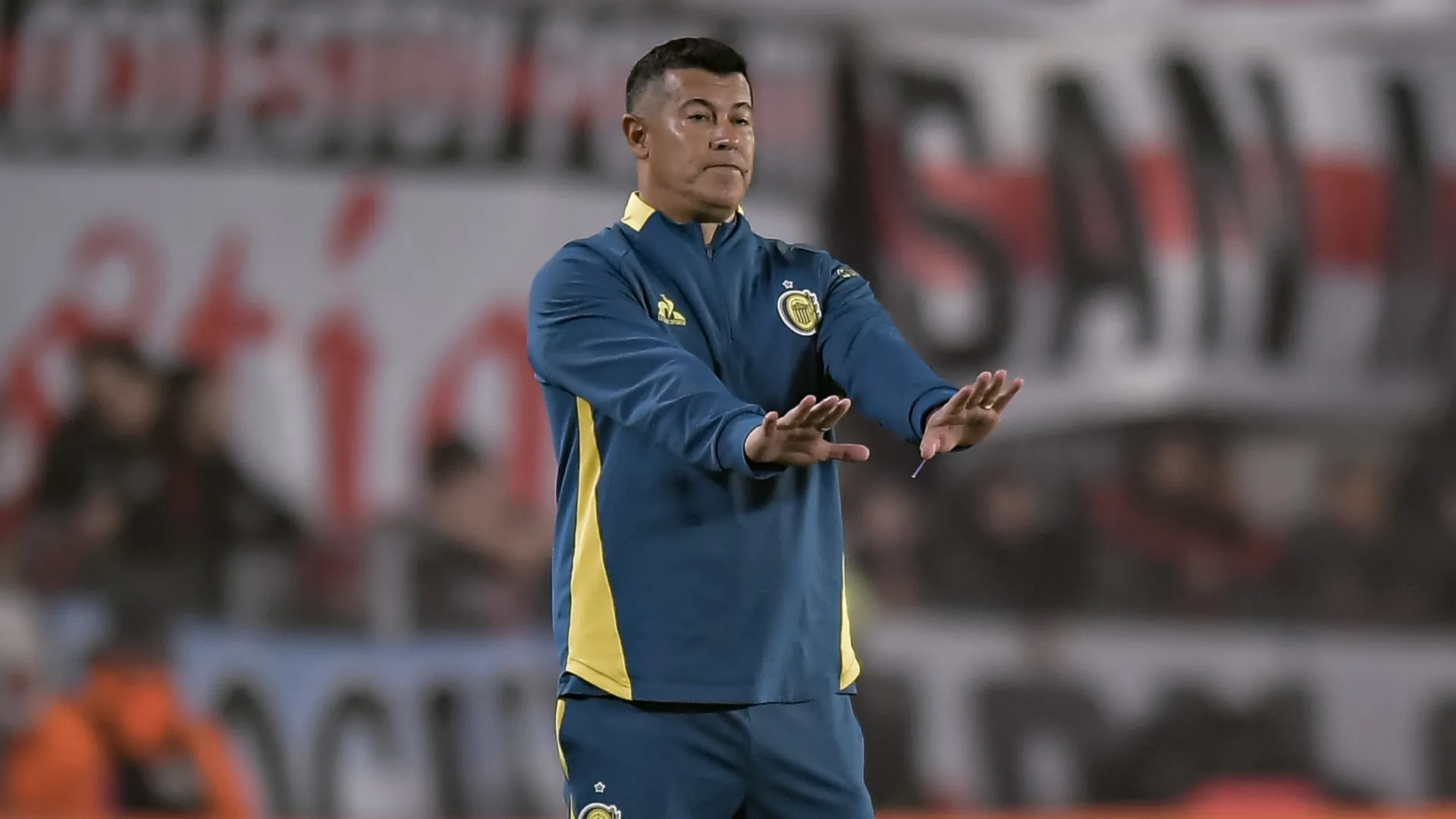 ¿Suena para Boca? Jorge Almirón está cerca de dejar Rosario Central