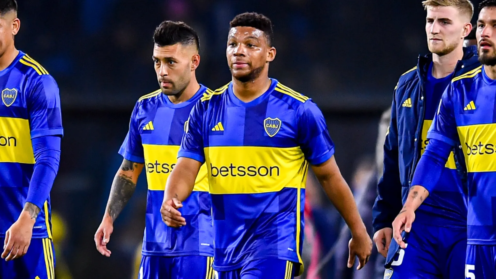 El representante de Frank Fabra reveló cuál es la postura del lateral acerca de irse de Boca