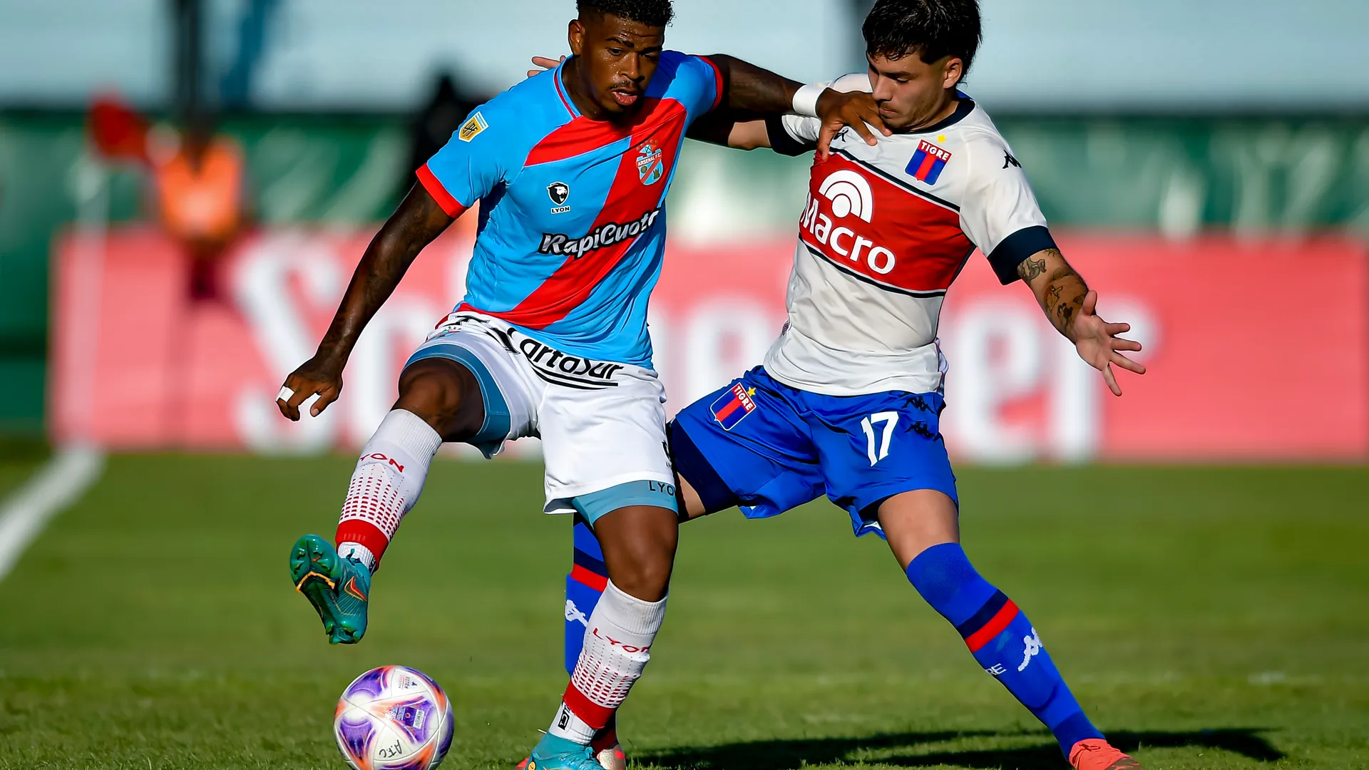 Arsenal vs. Tigre
