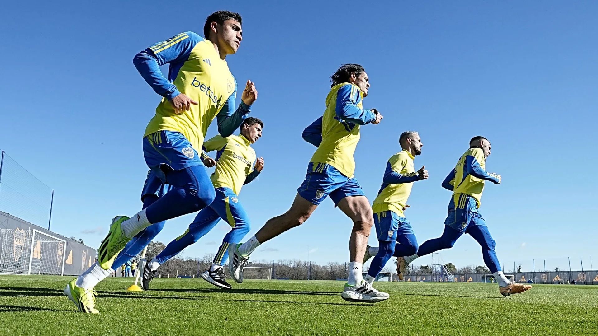 Pretemporada en Boca: los 3 jugadores que se sumaron y los que siguen aparte