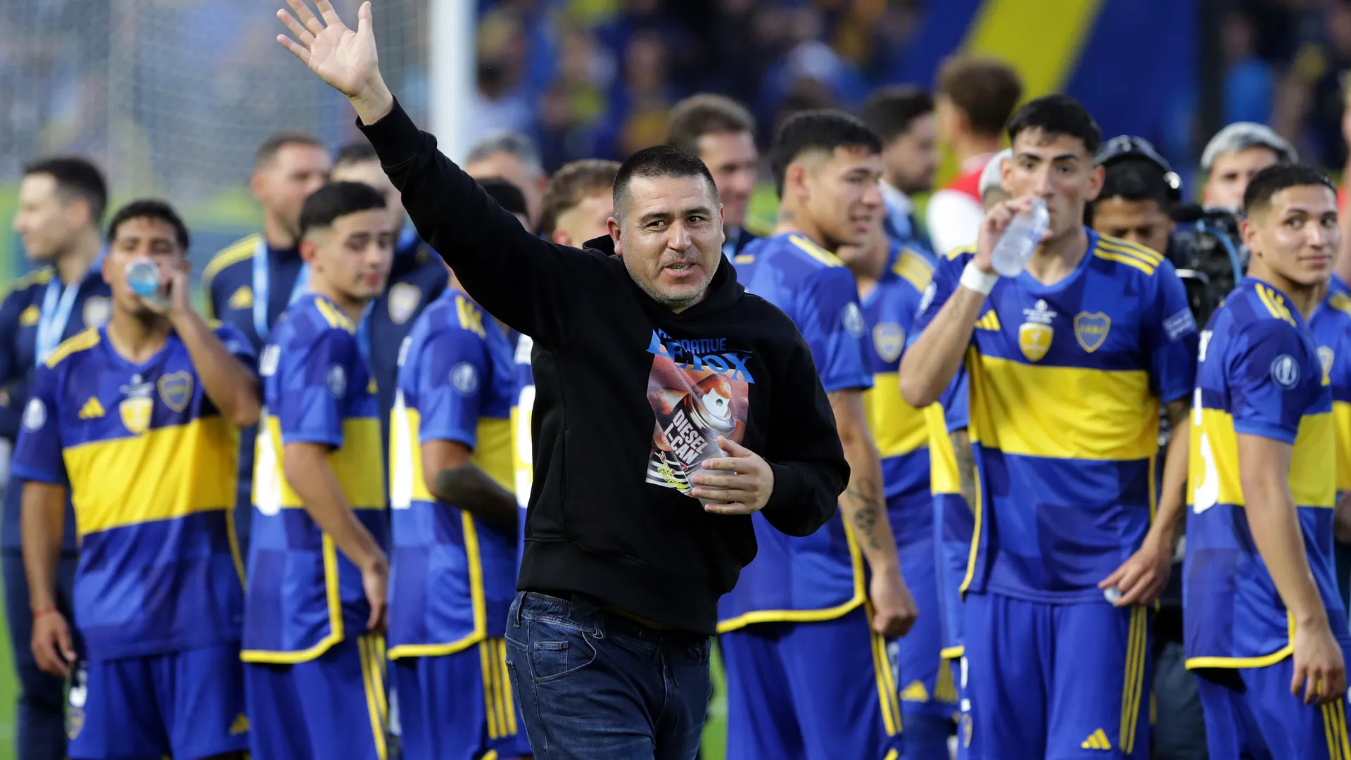 Juan Román Riquelme pretende a Lucas Torreira a mitad de año