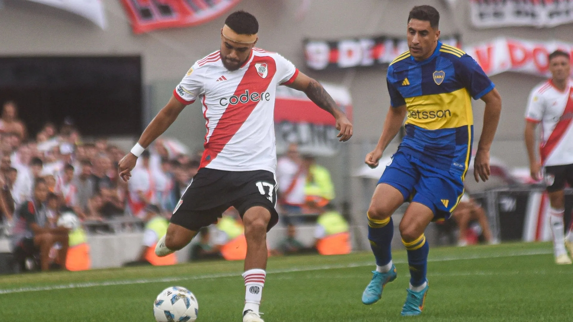 Copa de la Liga: los 2 árbitros que Boca y River pidieron que no dirijan el Superclásico