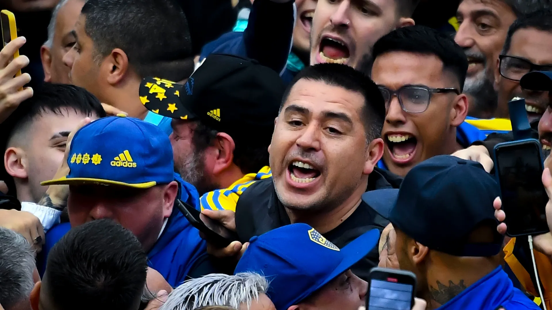 Riquelme se suma: la lista de futbolistas que fueron presidentes de su club
