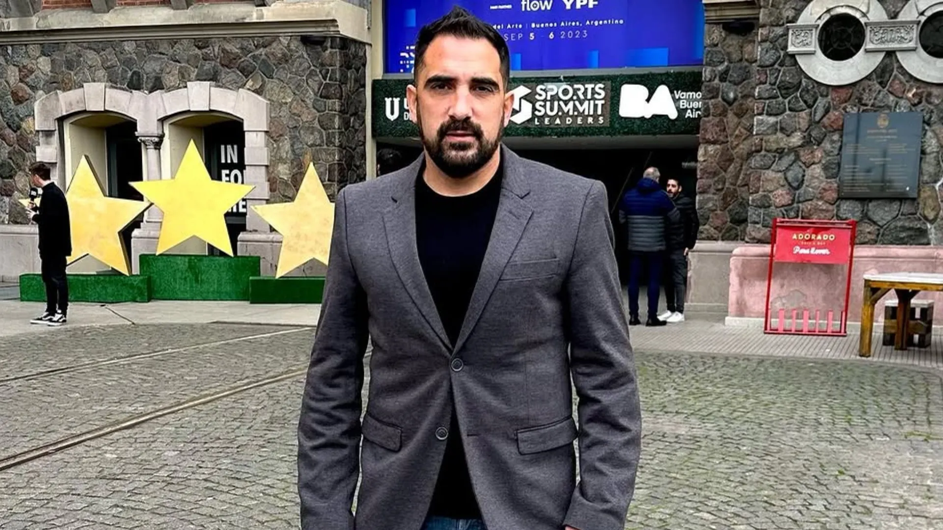 Damián Escudero jugó con Riquelme y Palermo y ahora es representante: la historia