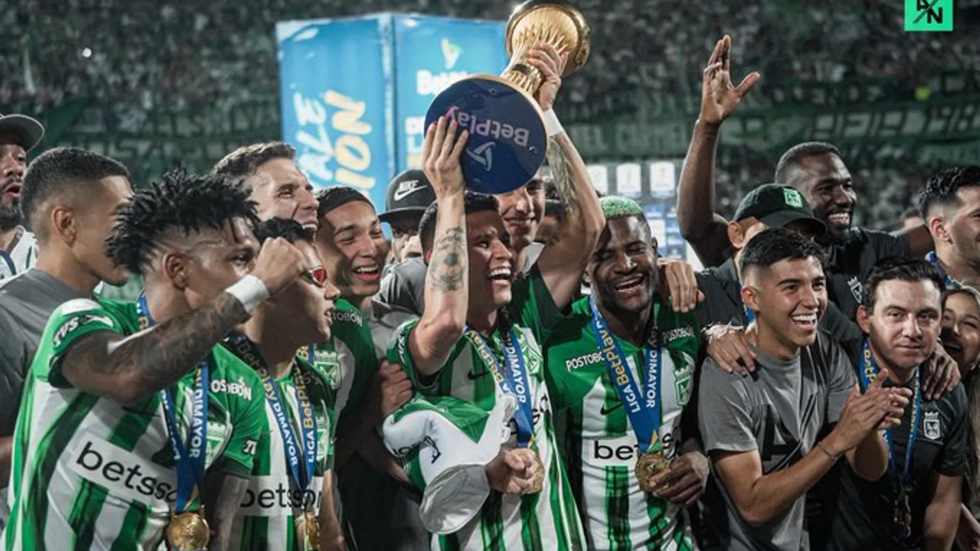 Campuzano y Cardona, campeones en Colombia con Atlético Nacional