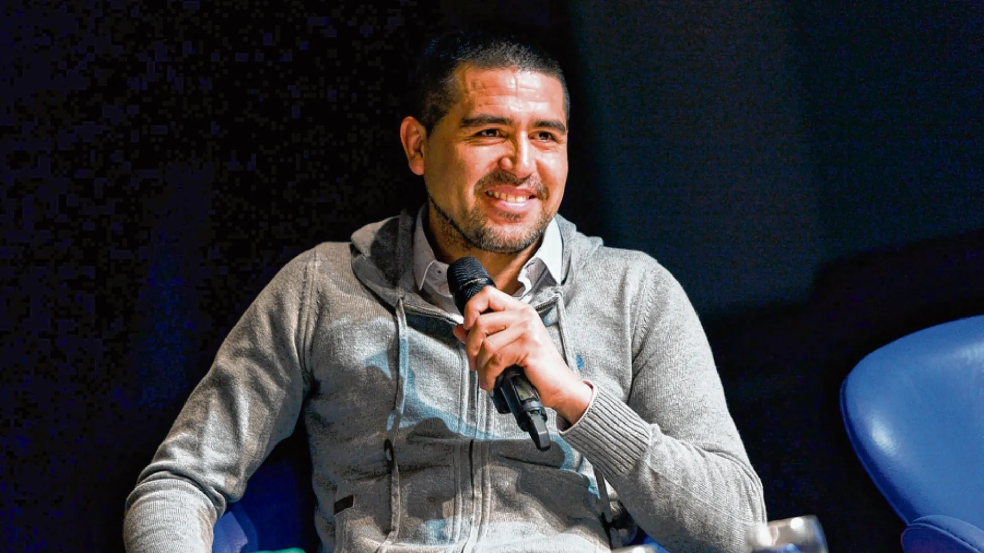 Riquelme presenta su partido despedida: ¿a qué hora y dónde ver la conferencia de prensa?