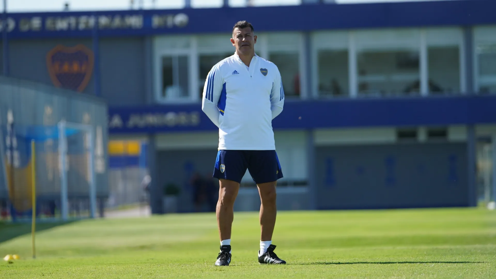 El día Almirón: a qué hora lo presentan y cuándo debuta como DT de Boca