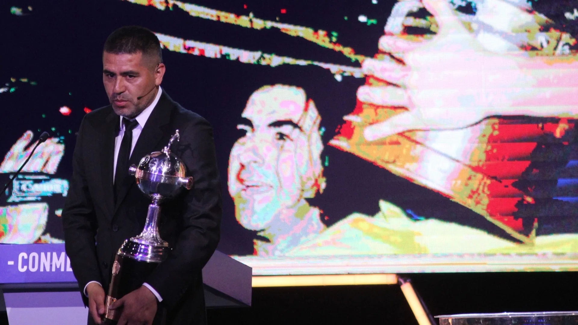 Qué dos detalles faltan para el anuncio de la despedida de Riquelme