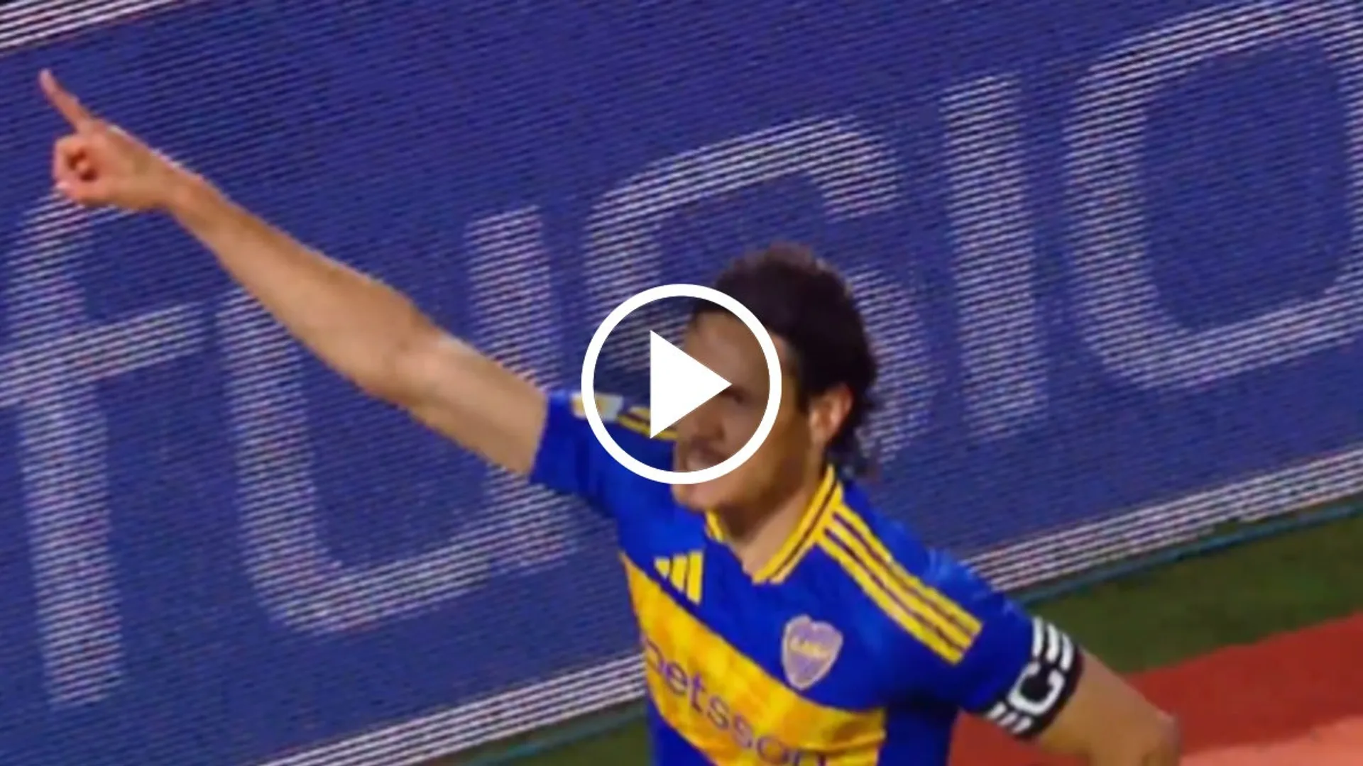 Edinson Cavani marcó el 2 a 1 de Boca contra Godoy Cruz
