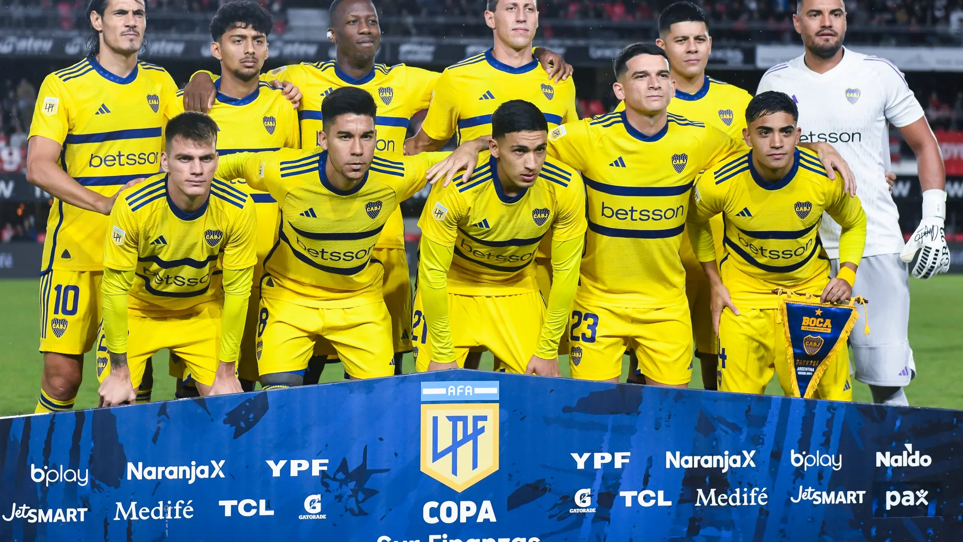 Boca y sus renovaciones de contrato