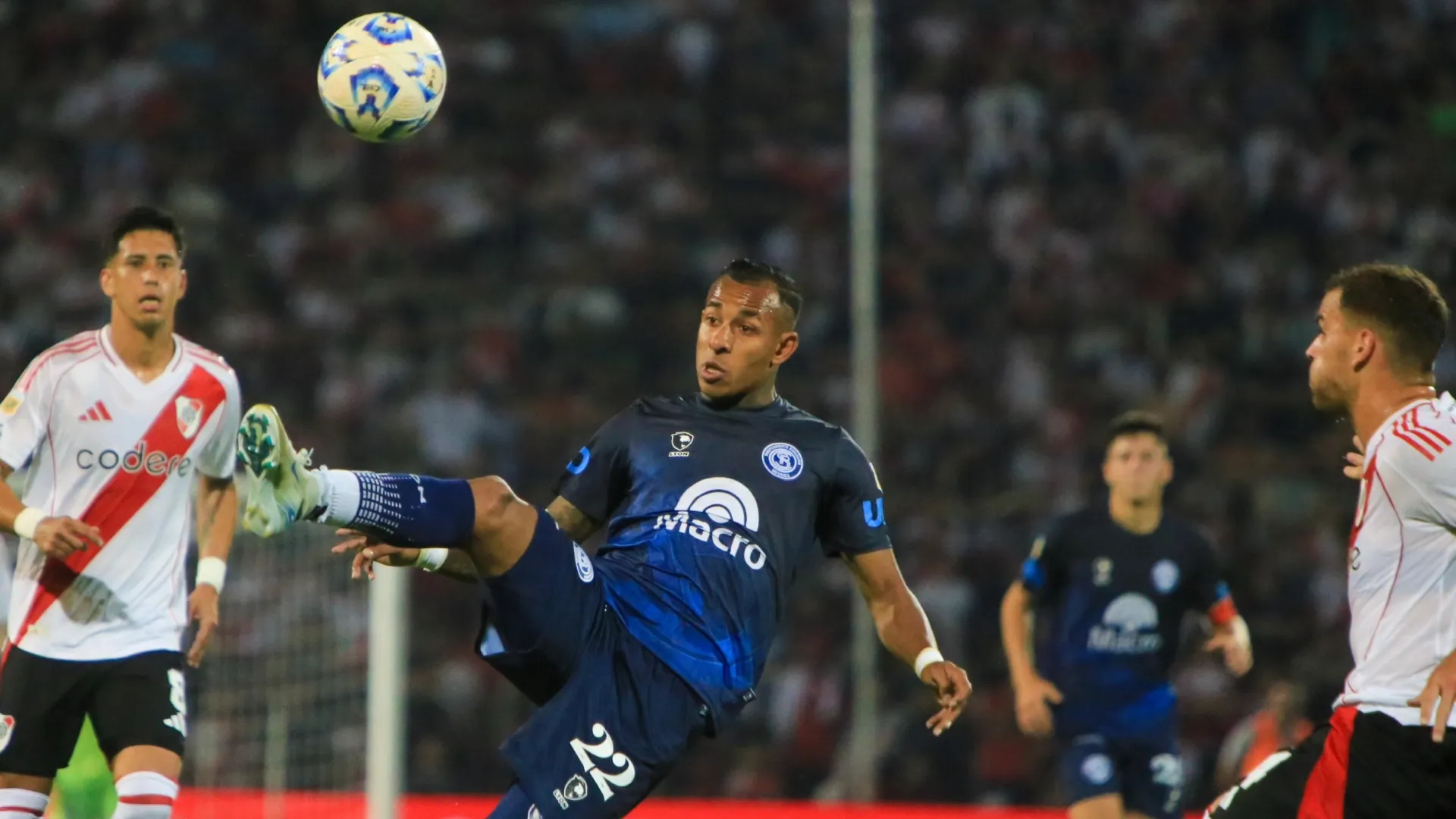 ExBoca | Sebastián Villa podría jugar en Racing en 2025