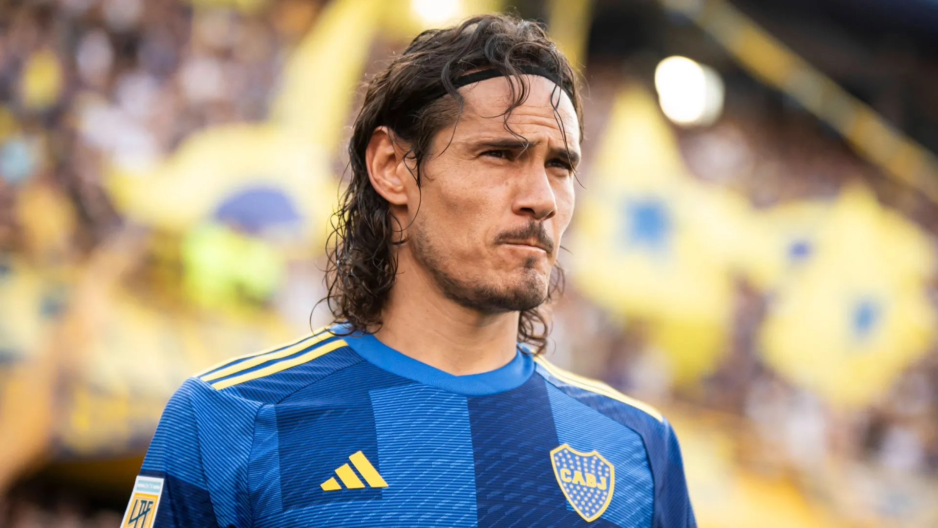 Edinson Cavani podría tomar una decisión sobre su futuro y Boca está atento